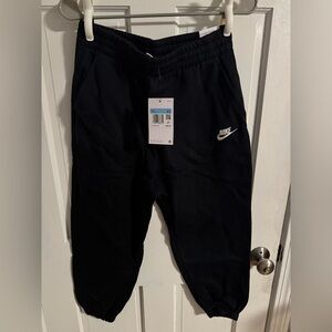 Kids Nike Loose Fit Sweatpants Size Medium NWT Black